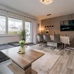 Kabashi Exclusive Living & River View Apartment