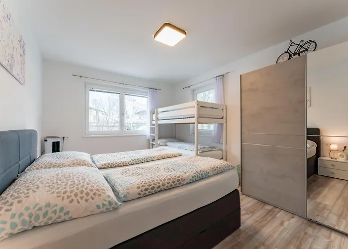 Kabashi 2 River View Apartamento *