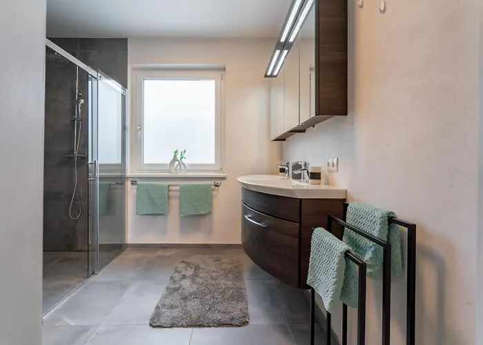 Kabashi 2 River View *