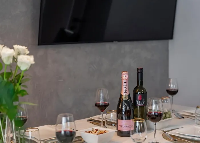 Kabashi 2 River View *